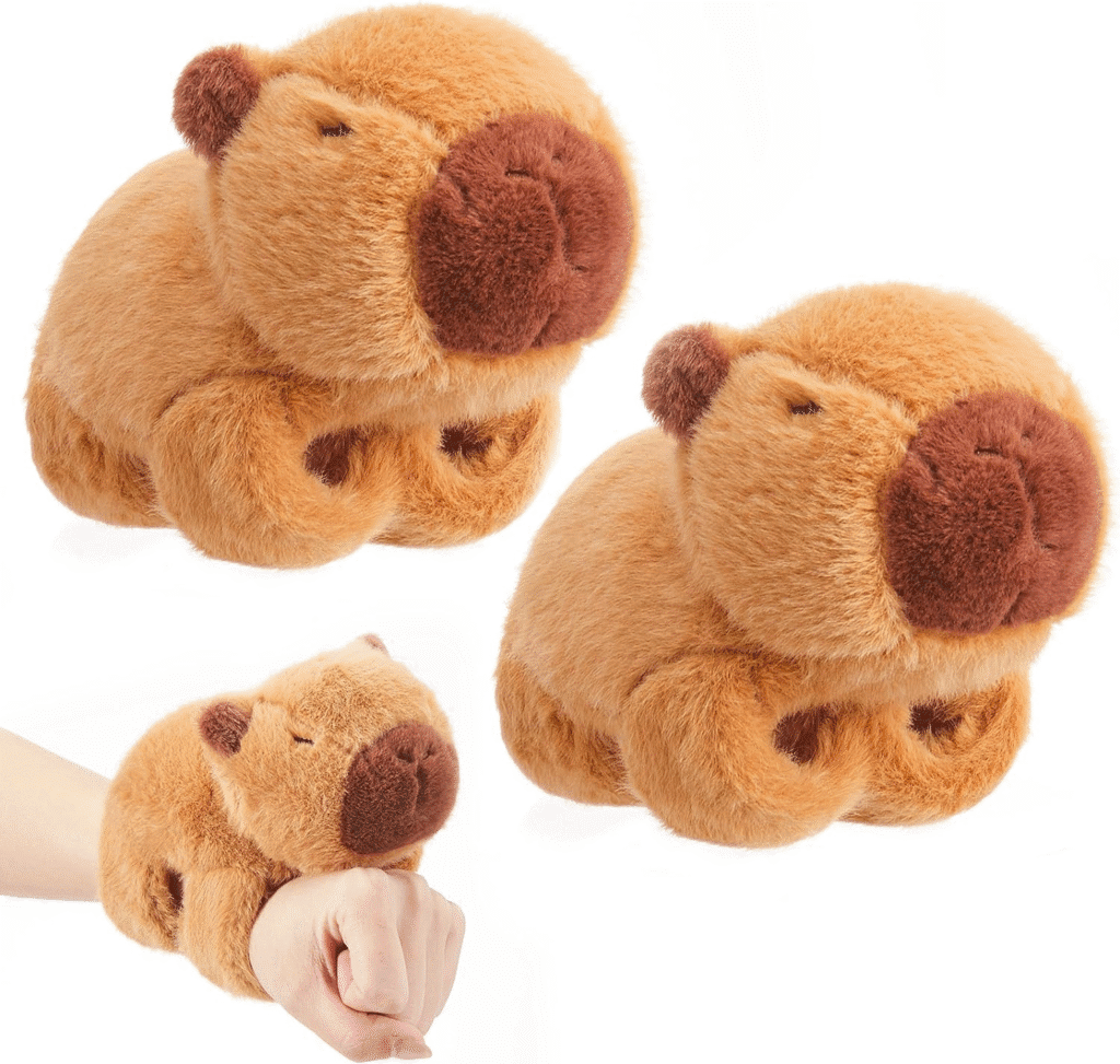Simgoing 2 pulseras de animales de peluche Capybara Huggers Slap Bracelets de 8.5 pulgadas, muñequera de peluche de Capybara, banda de peluche para niños